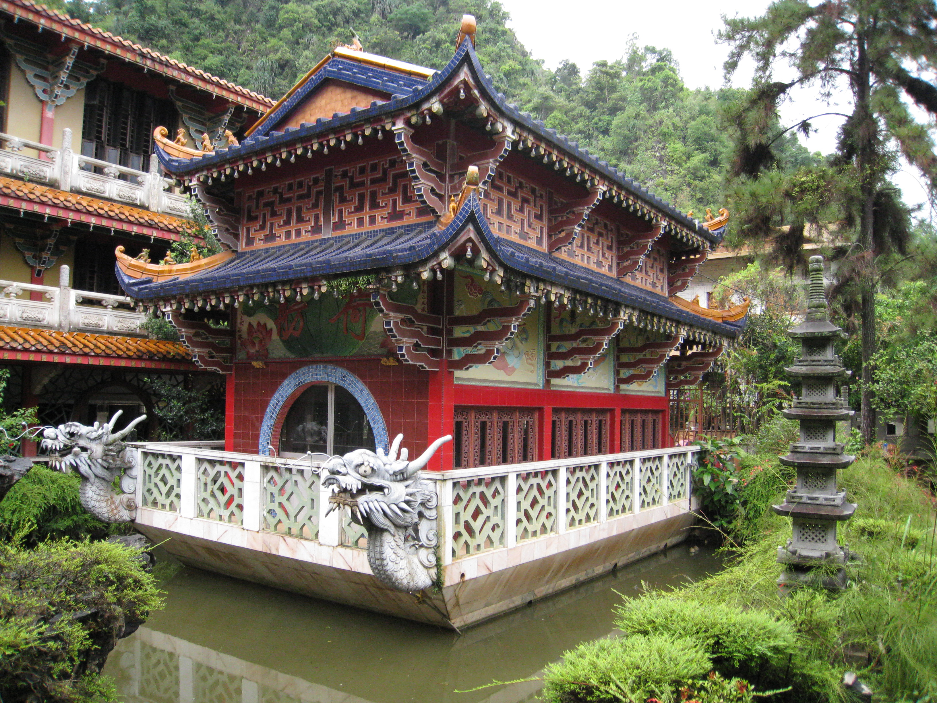 Ipoh 封面