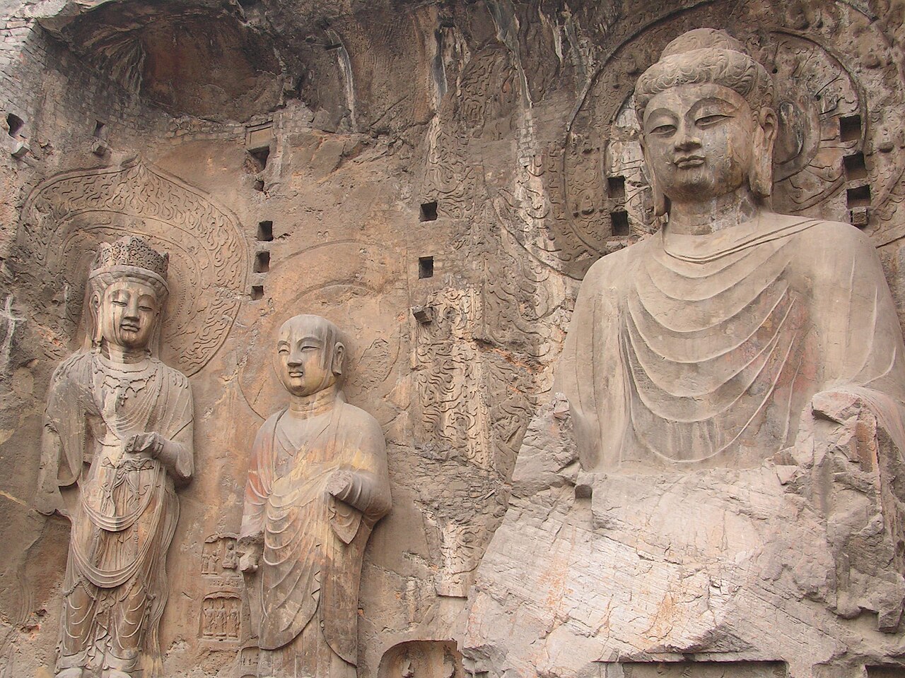 Luoyang 封面