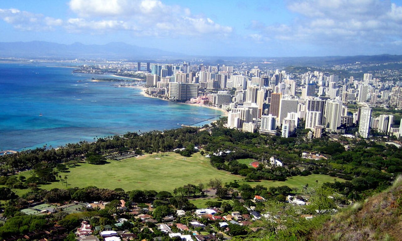 Honolulu 封面