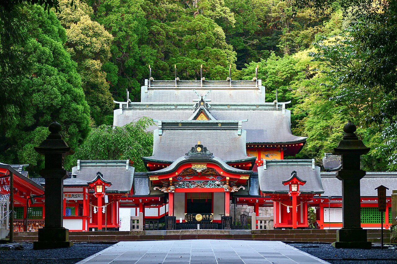 Kirishima 封面