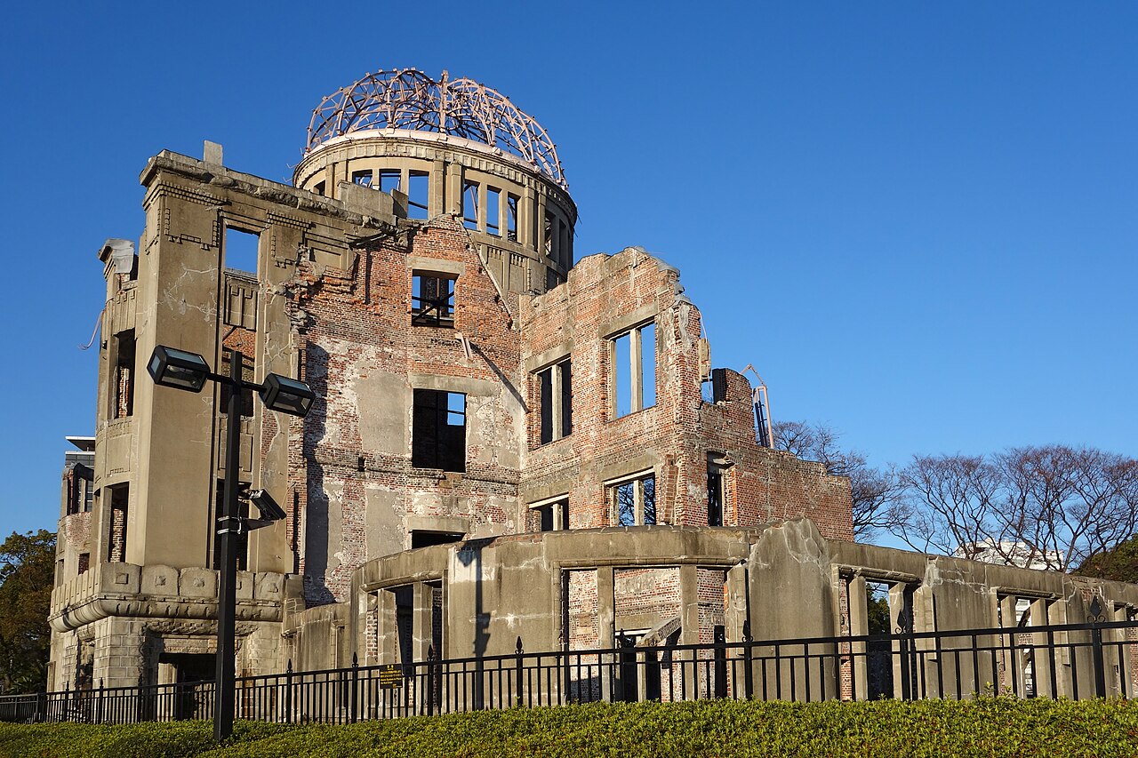 Hiroshima 封面
