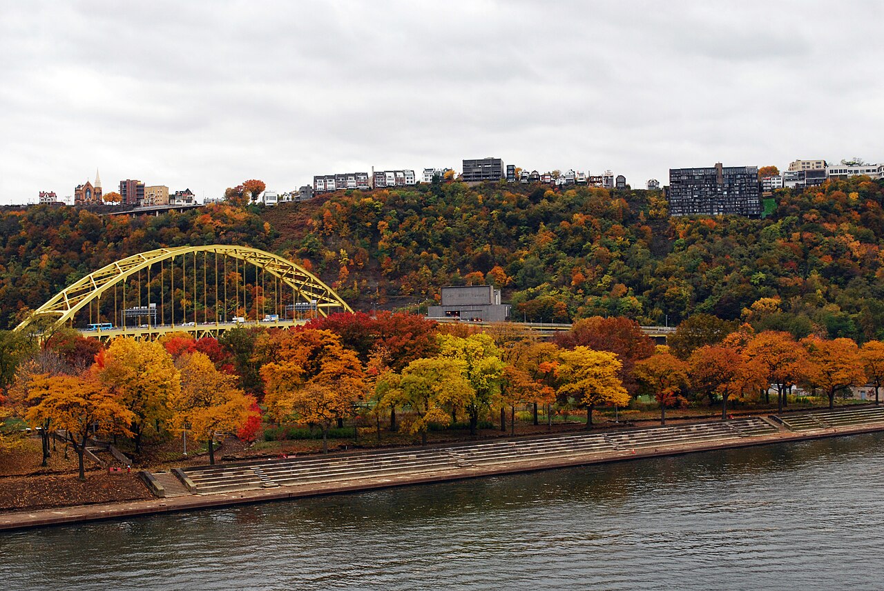 Pittsburgh 封面