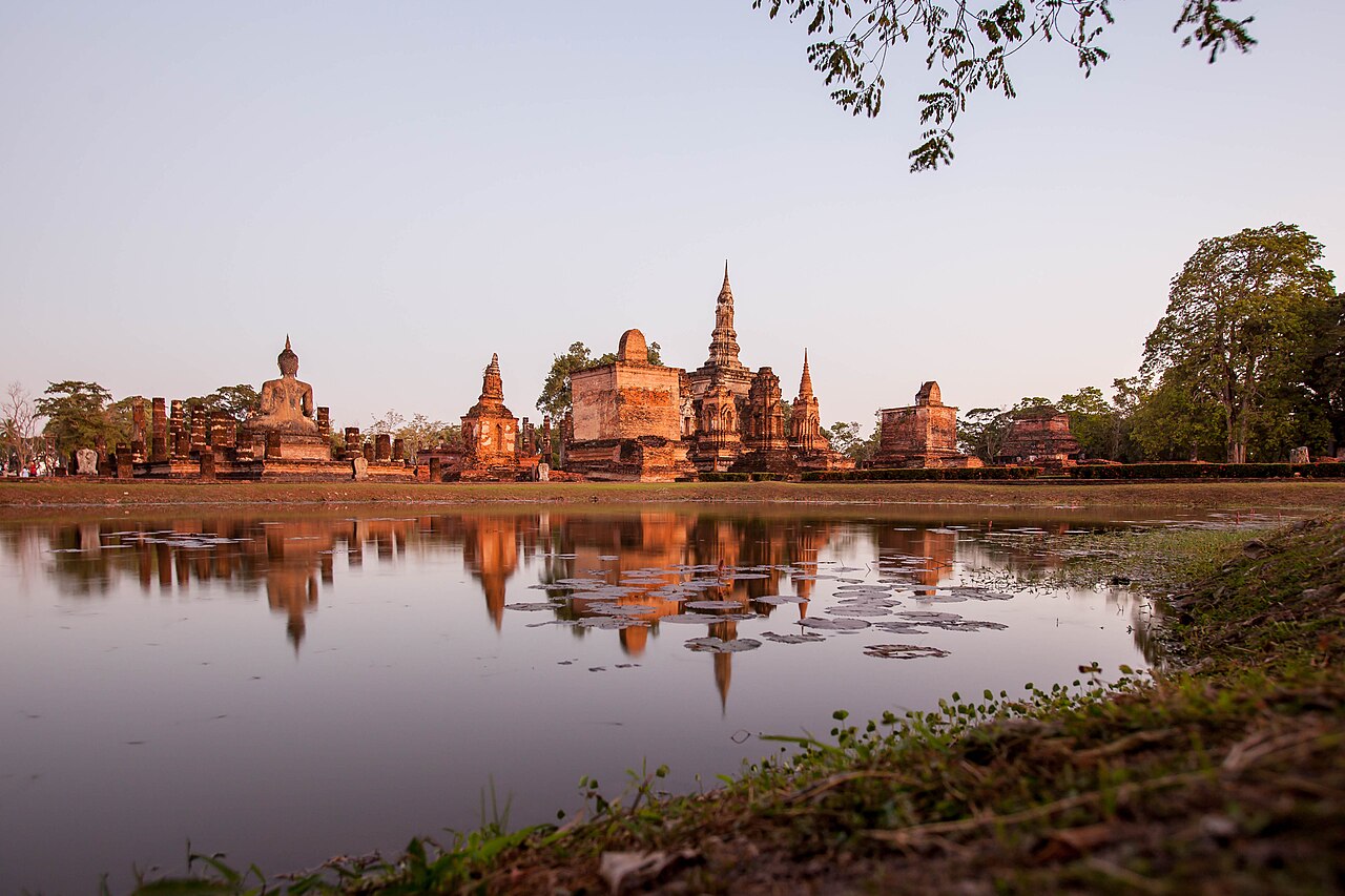 Sukhothai 封面