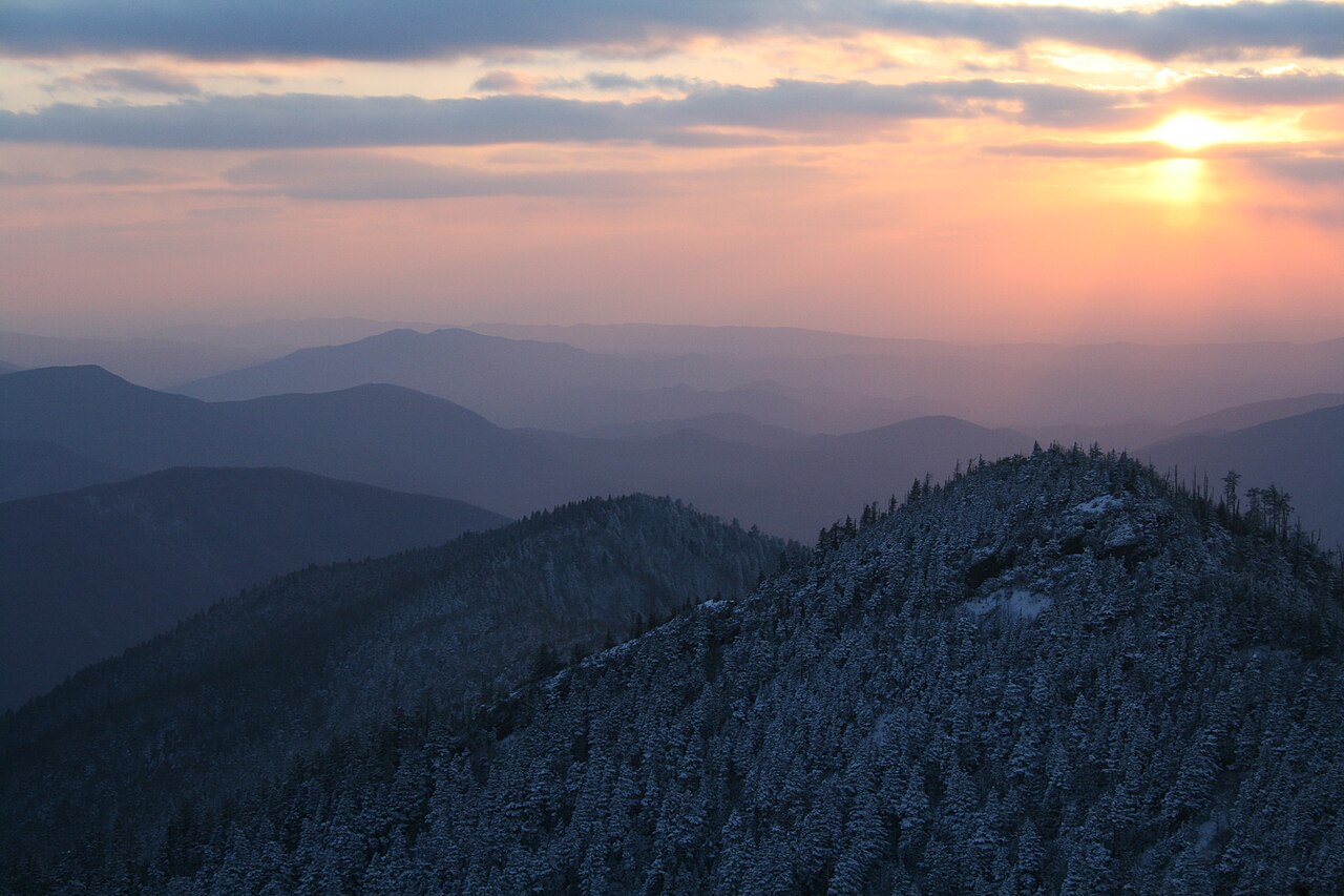 Smoky Mountains 封面